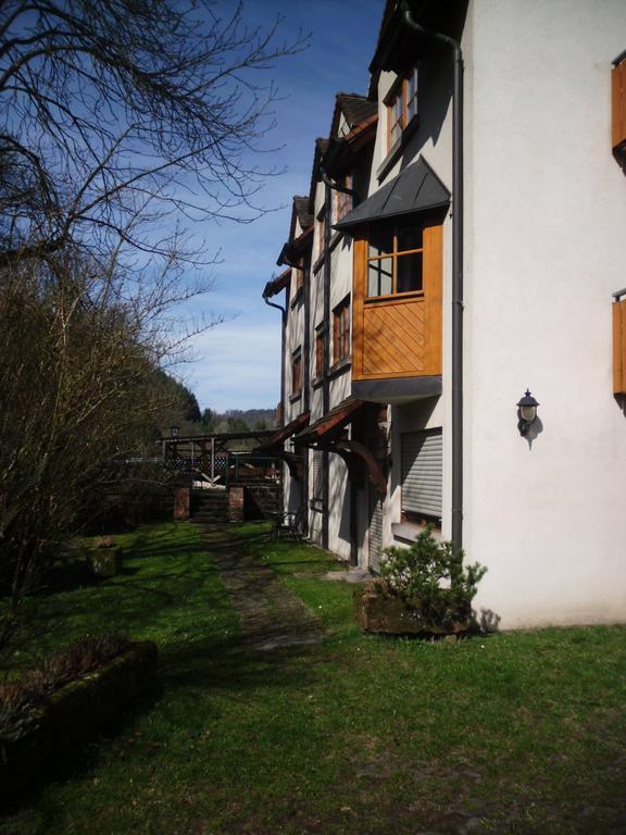 Pension - Gaestehaus Zum Pfaelzerwald Hinterweidenthal Zewnętrze zdjęcie
