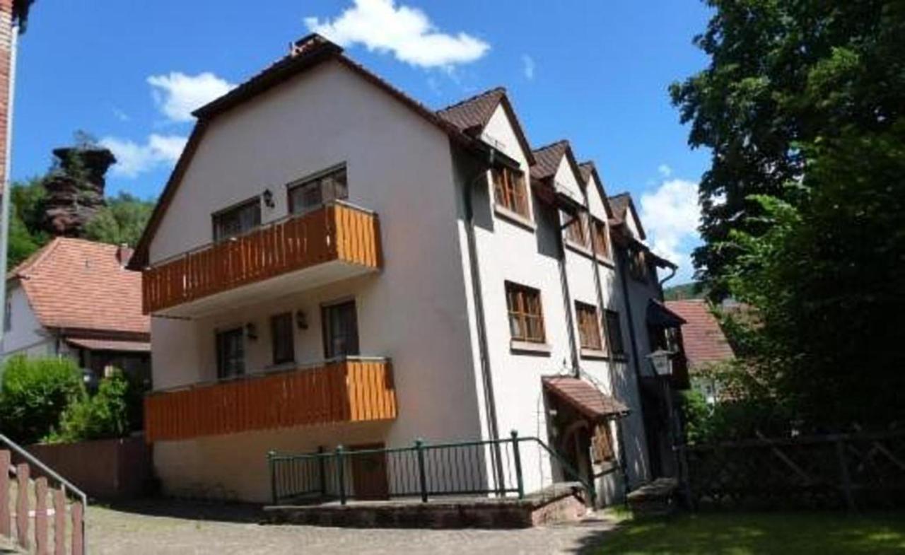 Pension - Gaestehaus Zum Pfaelzerwald Hinterweidenthal Zewnętrze zdjęcie